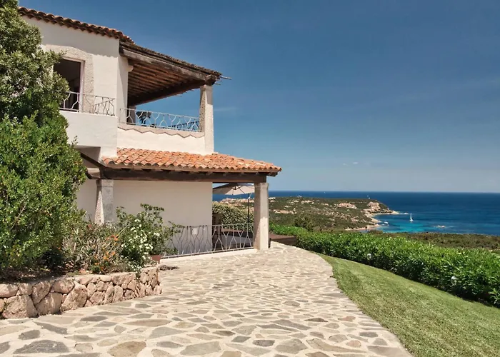 Sea View Big Pevero * Порто-Черво