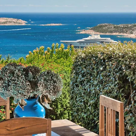 Amazing Sea View Big Pevero 800m From The Holiday home *